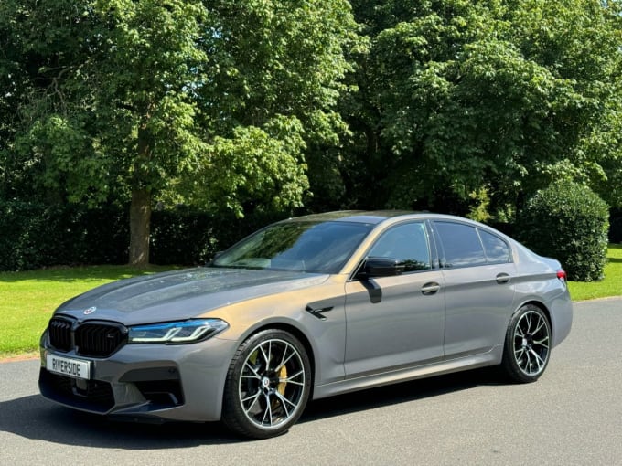 2024 BMW M5