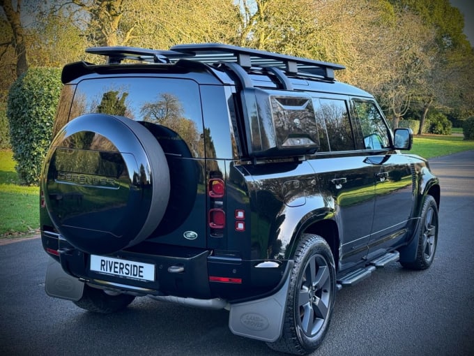 2025 Land Rover Defender