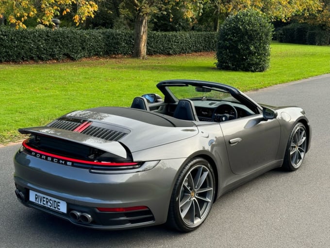 2025 Porsche 911