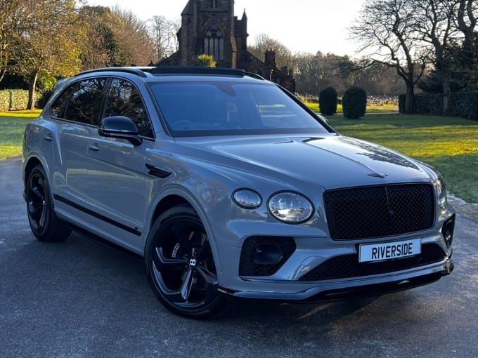 2025 Bentley Bentayga