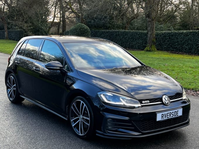 2025 Volkswagen Golf