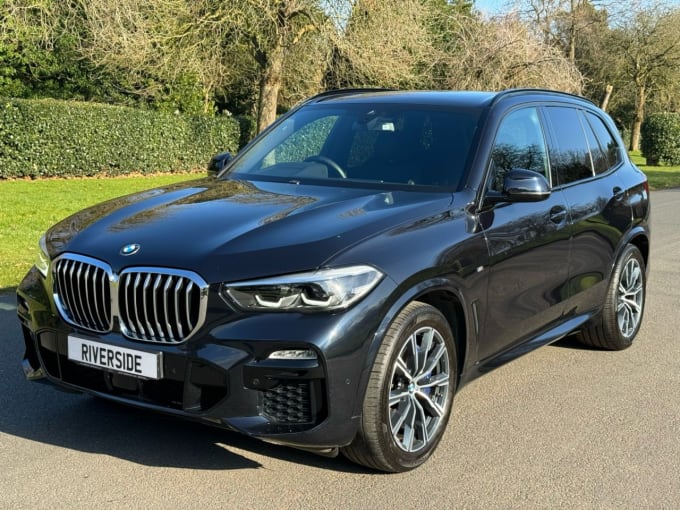 2025 BMW X5