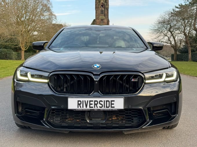 2023 BMW M5
