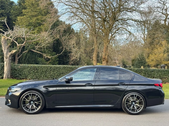 2023 BMW M5