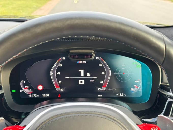 2023 BMW M5