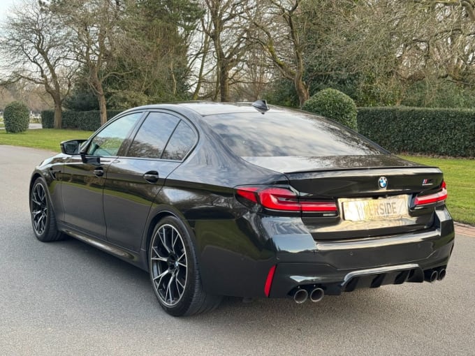 2023 BMW M5