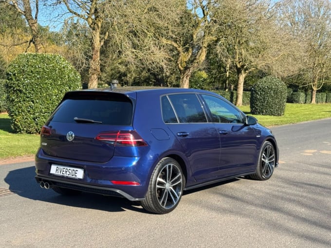 2018 Volkswagen Golf