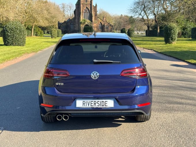 2018 Volkswagen Golf