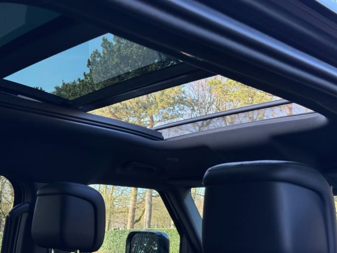 2025 Land Rover Defender