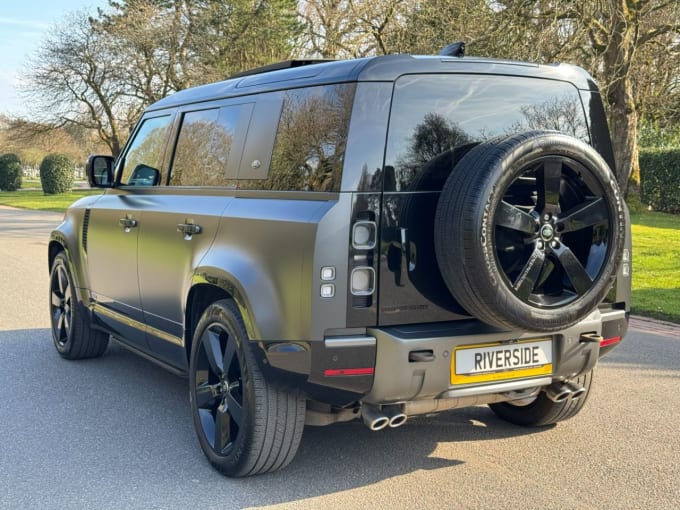 2025 Land Rover Defender
