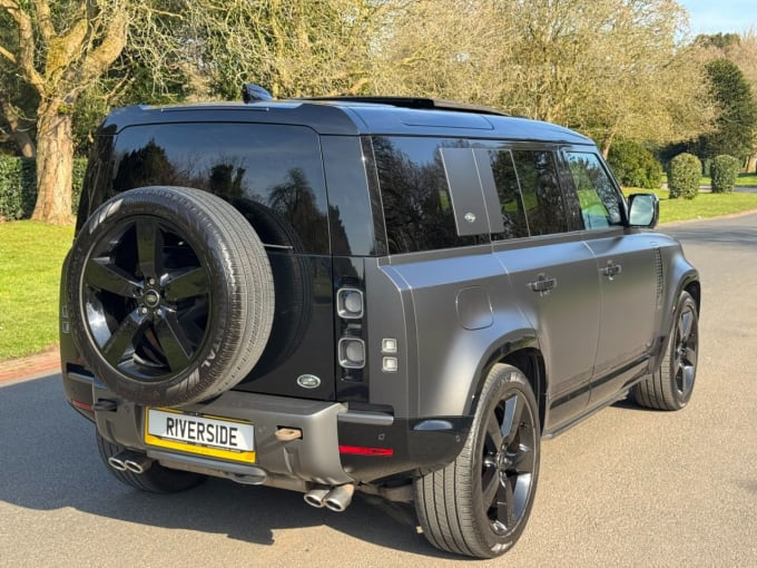 2025 Land Rover Defender