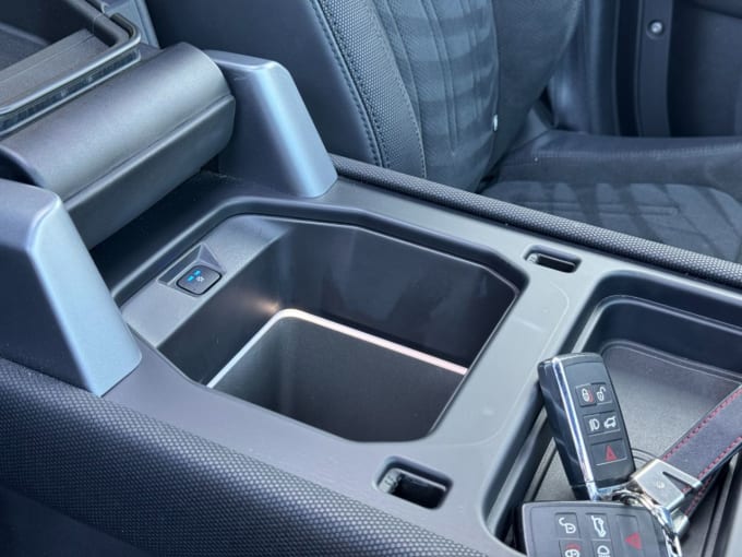 2025 Land Rover Defender