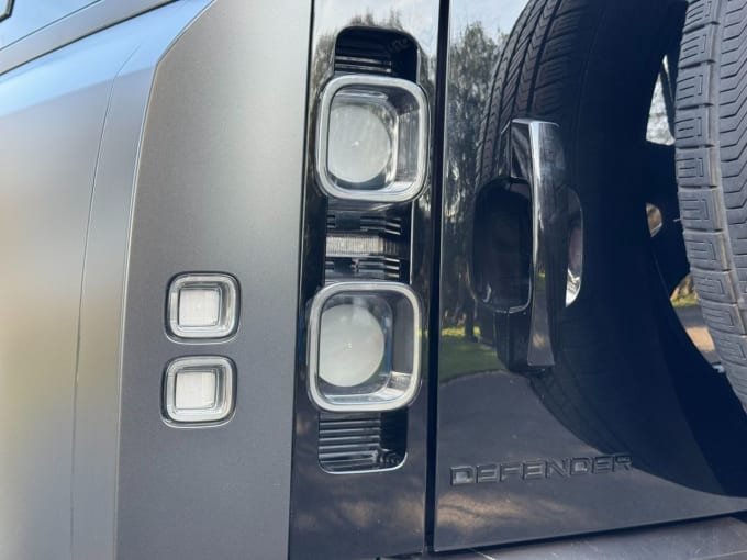 2025 Land Rover Defender