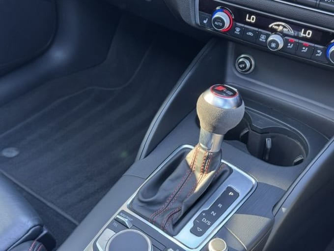 2025 Audi Rs3