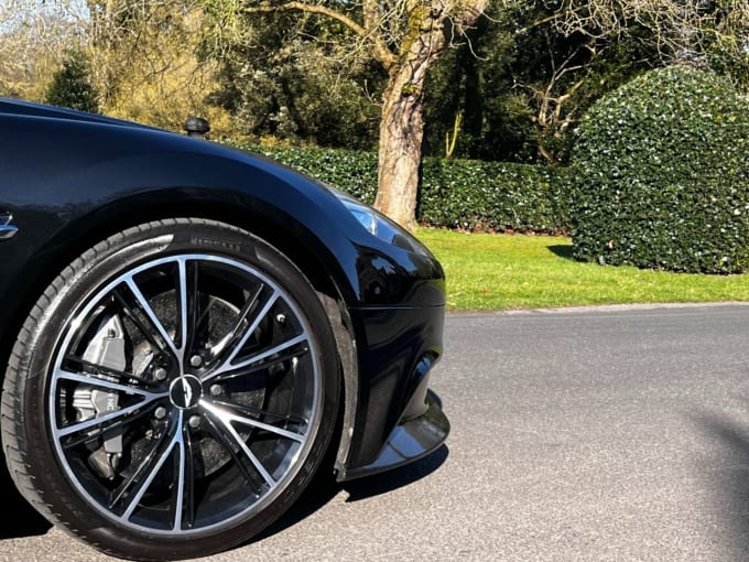 2025 Aston Martin Vanquish