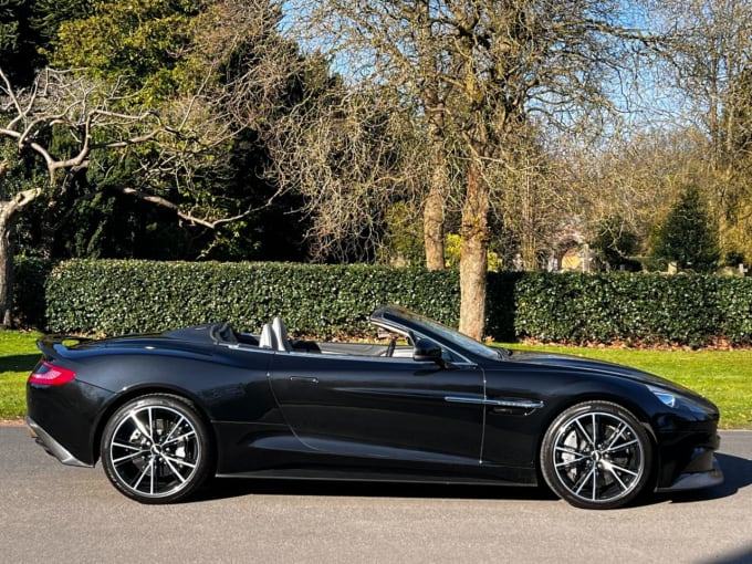 2025 Aston Martin Vanquish