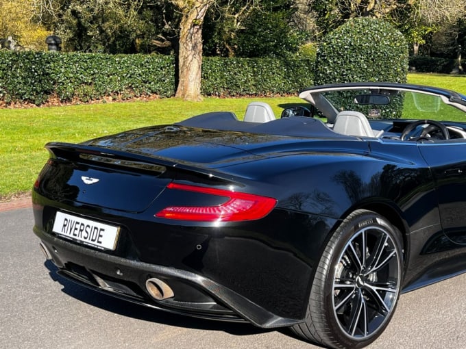 2025 Aston Martin Vanquish
