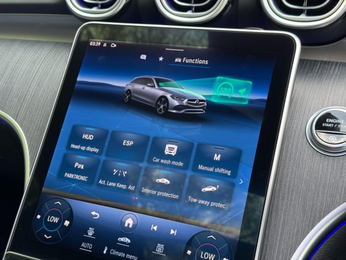 2025 Mercedes-benz C-class