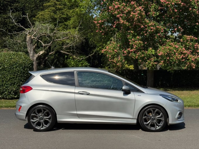 2025 Ford Fiesta
