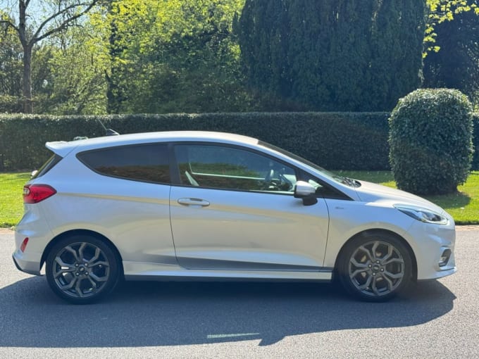 2025 Ford Fiesta
