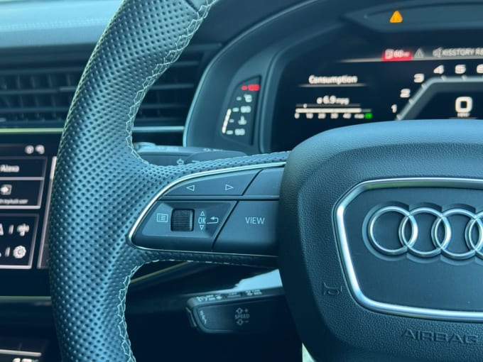 2025 Audi Sq7