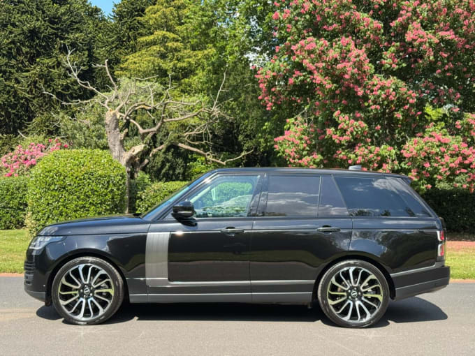 2025 Land Rover Range Rover