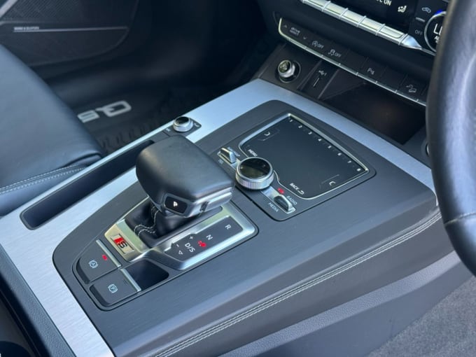 2025 Audi Sq5