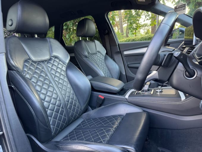 2025 Audi Sq5