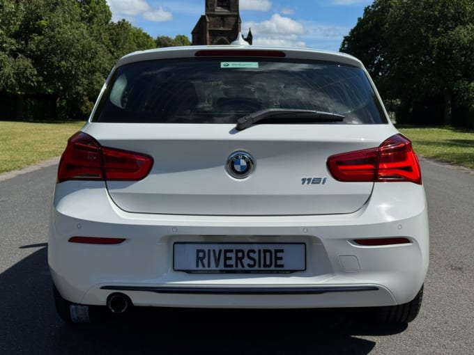 2025 BMW 1 Series