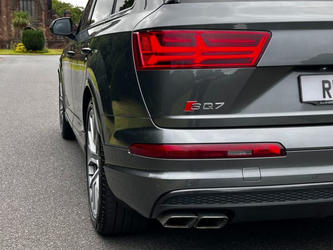 2025 Audi Sq7