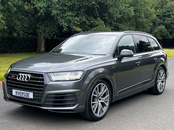2025 Audi Sq7