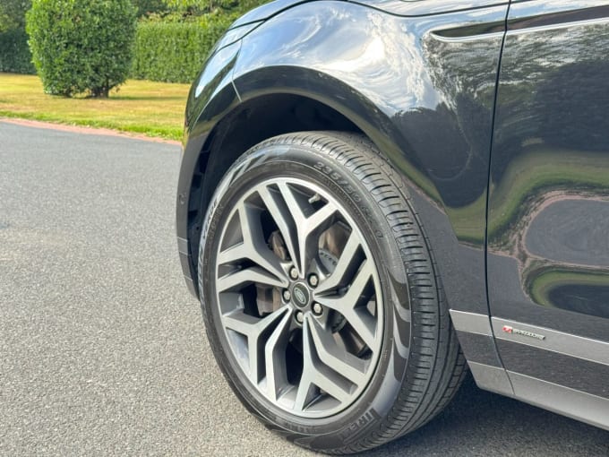 2025 Land Rover Range Rover Evoque