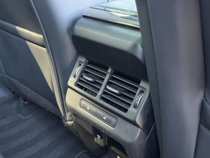 2025 Land Rover Range Rover Evoque