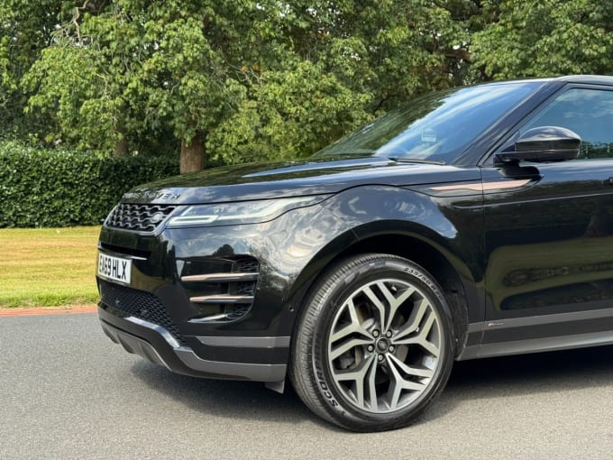 2025 Land Rover Range Rover Evoque