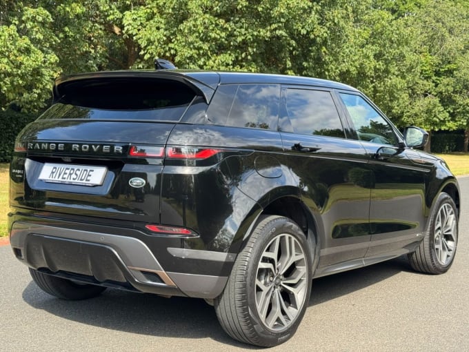 2025 Land Rover Range Rover Evoque