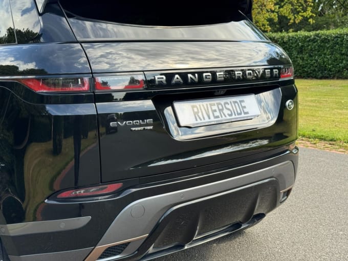 2025 Land Rover Range Rover Evoque