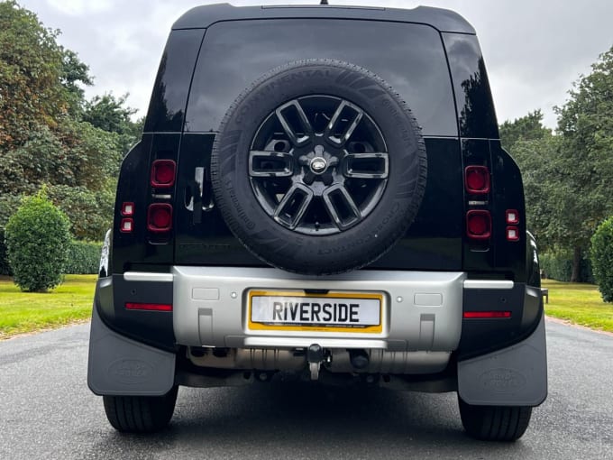 2025 Land Rover Defender