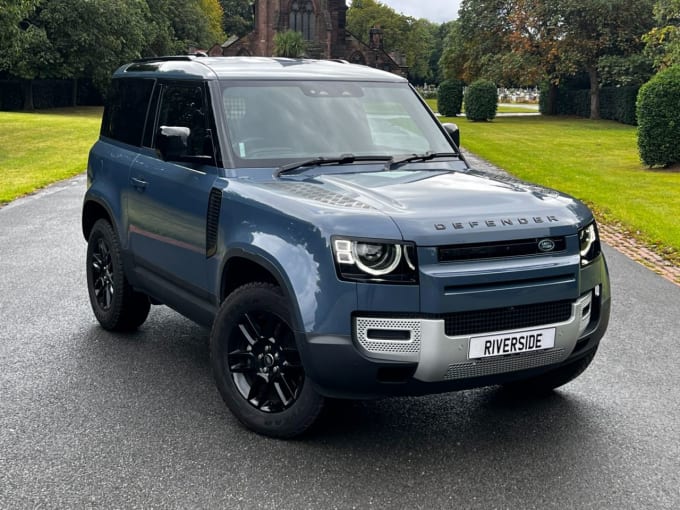 2025 Land Rover Defender