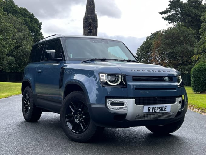 2025 Land Rover Defender