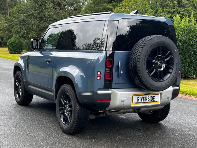 2025 Land Rover Defender
