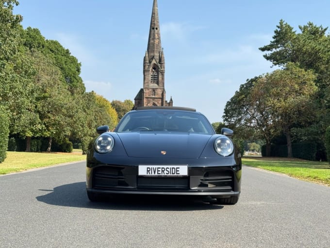 2025 Porsche 911