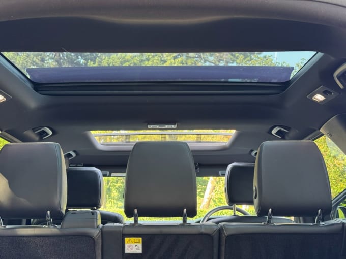 2025 Land Rover Discovery