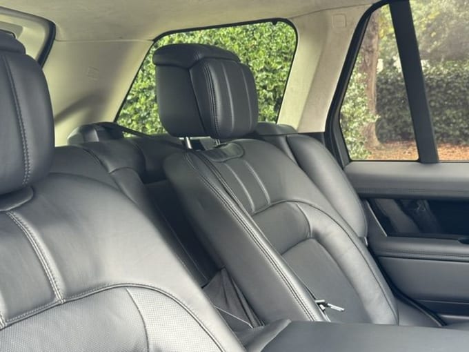 2025 Land Rover Range Rover