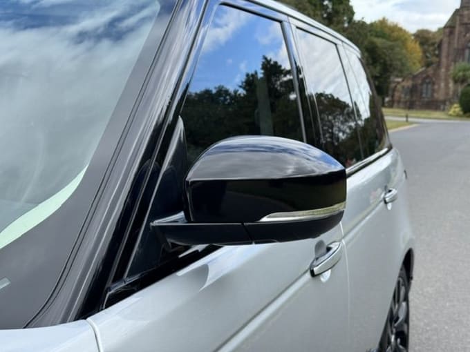 2025 Land Rover Range Rover