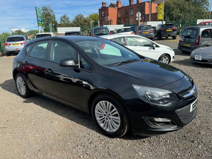 2024 Vauxhall Astra