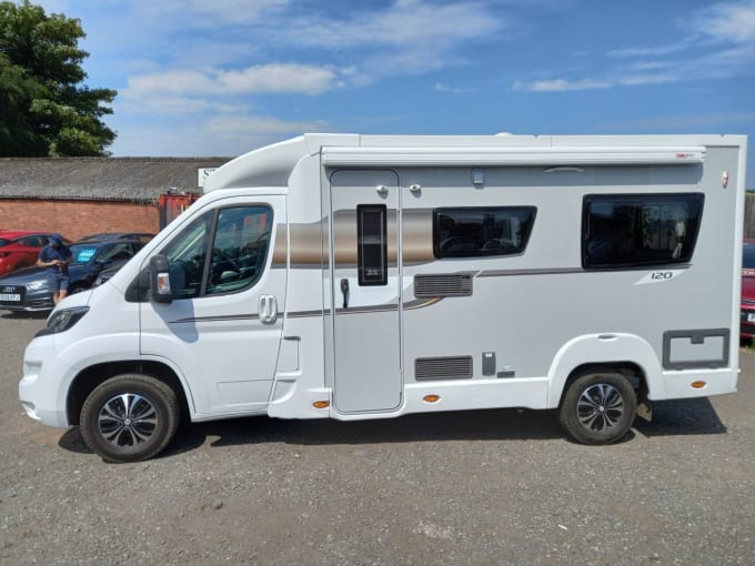 2024 Elddis Vogue