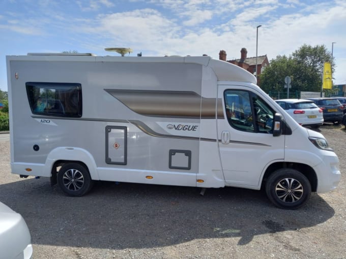 2024 Elddis Vogue