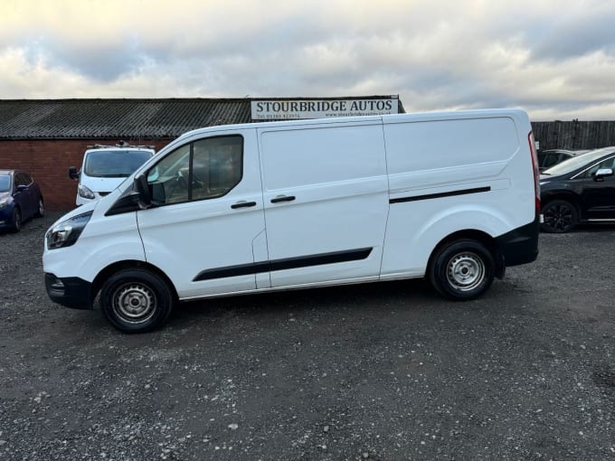 2025 Ford Transit Custom