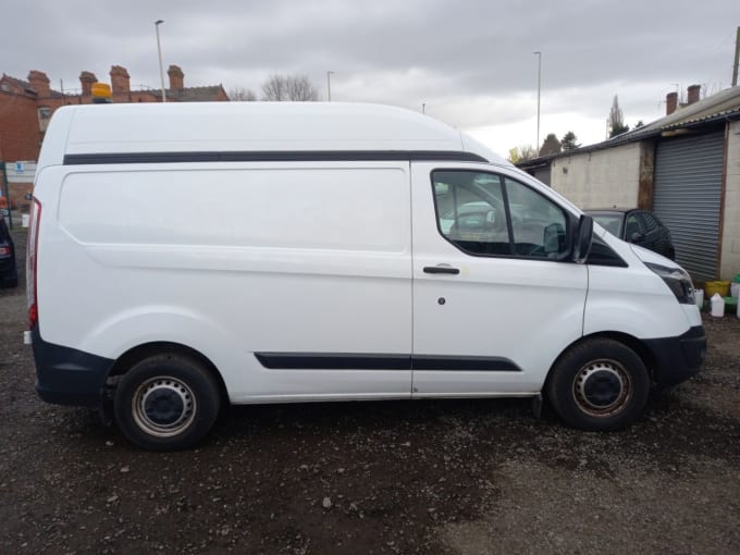 2025 Ford Transit Custom