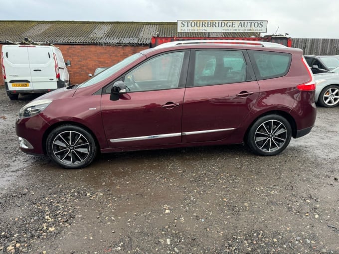 2025 Renault Grand Scenic